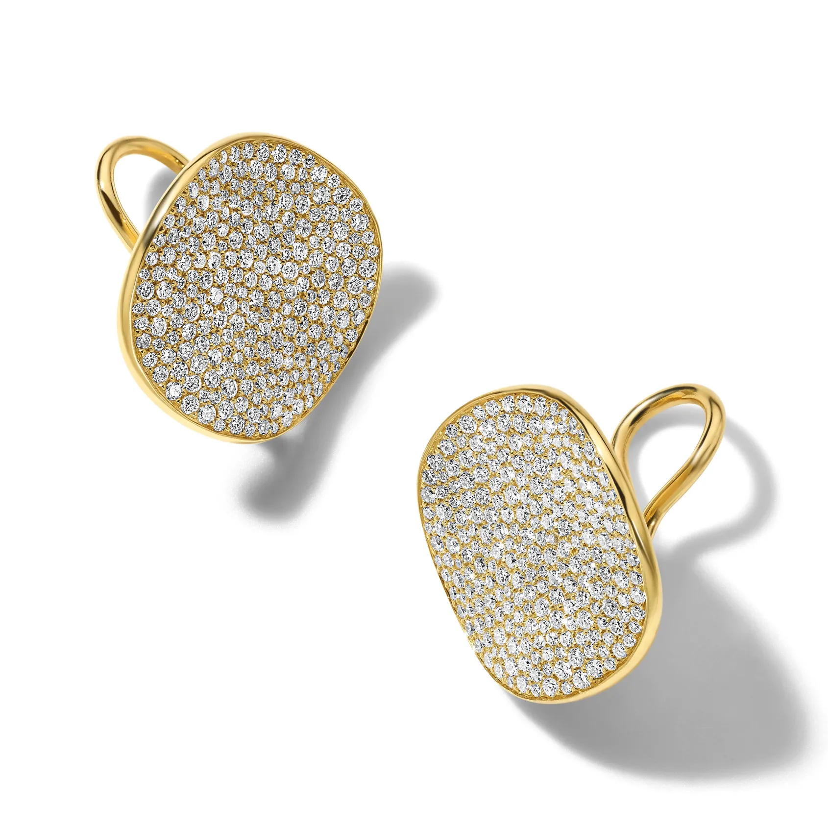 Large Flower Disc Clip Earrings in18K Gold