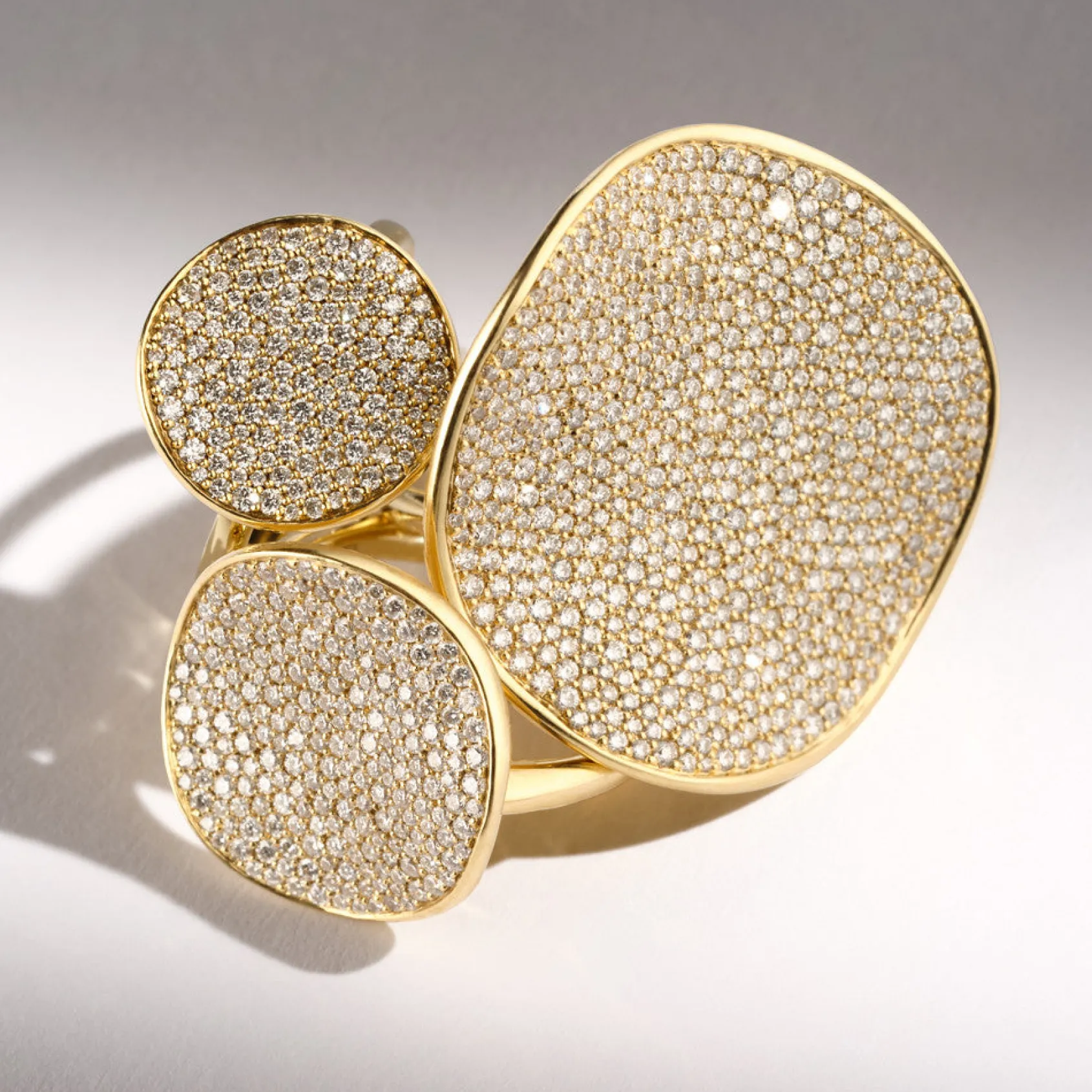 Medium Flower Ring (0.61ctw)