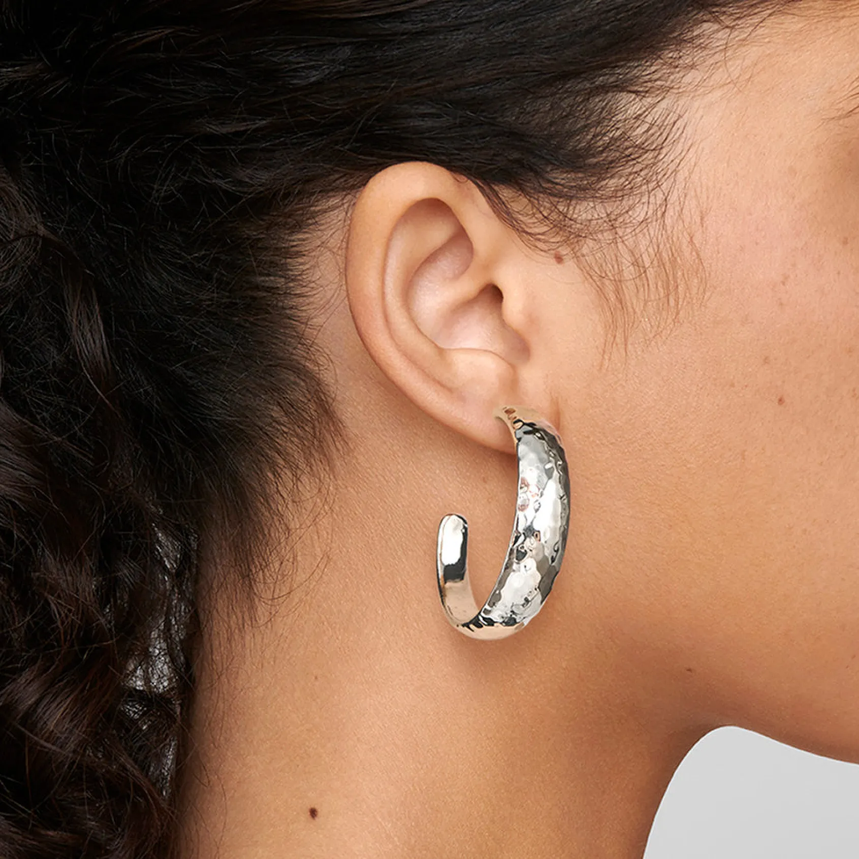 Medium Hammered Hoop Earrings with Tapered Ends