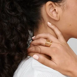 Movie Star Ring (.23ctw)