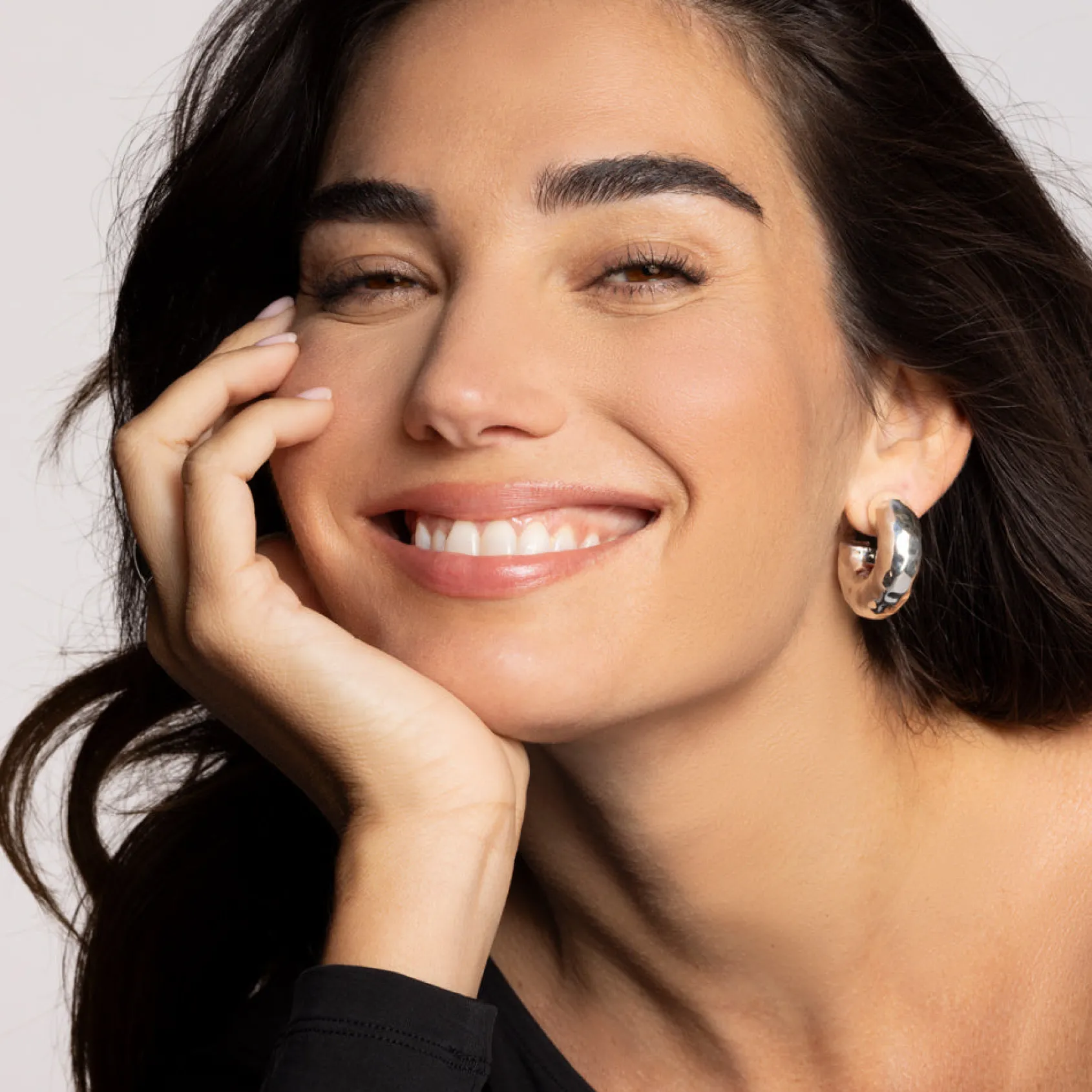 Thick Hammered Round Hoop Earrings