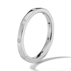 Thin Band Ring